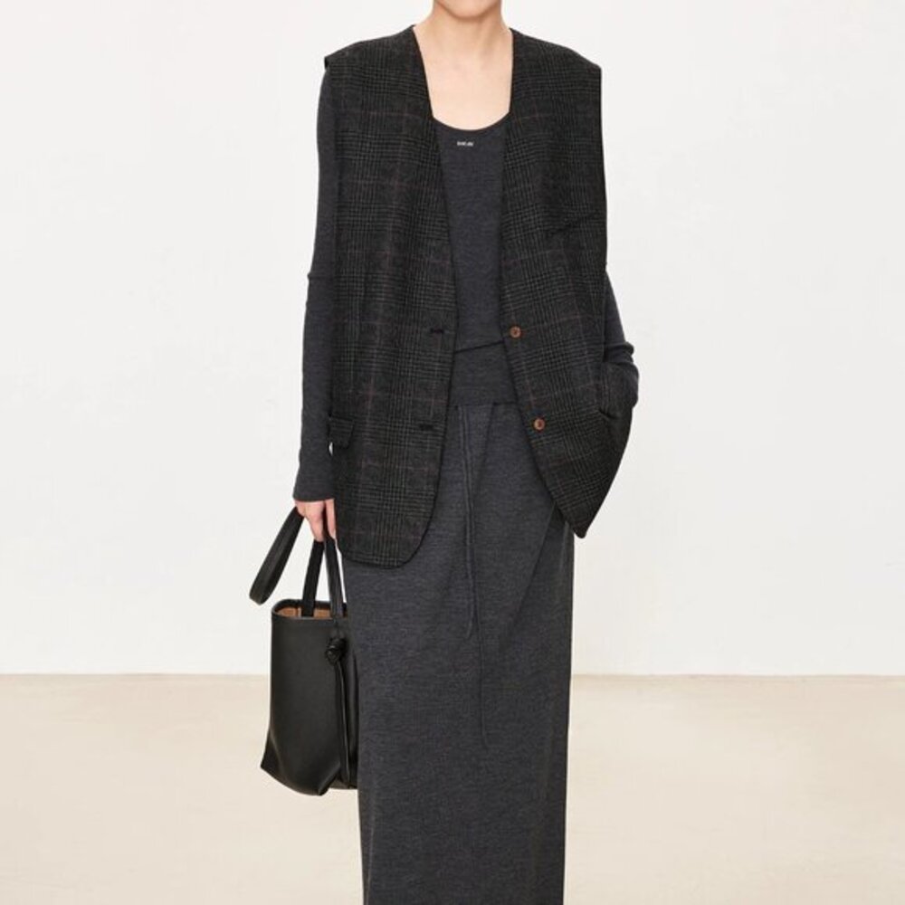 CHICJOC Women Wool Herringbone Deep V Vest - Size 36